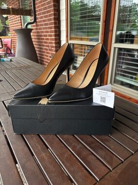 Coach Samantha Leather Pump Black Size 9 B | Worn Once